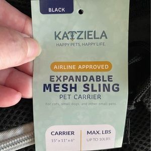 NWT Expandable Mesh Sling Pet Carrier